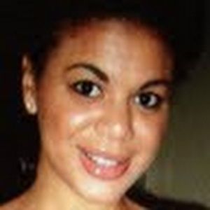 Meet your Posher, Aisha